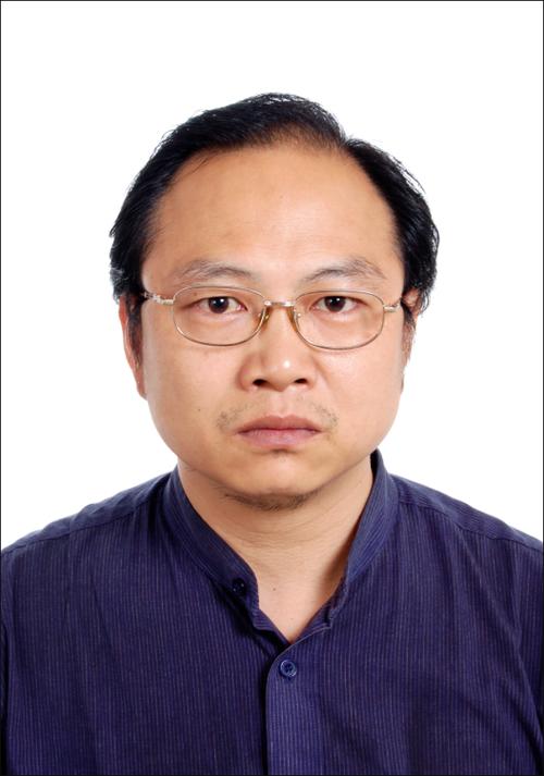 日日躁夜夜躁狠狠久久AV创新论坛第一千五百八十讲：基于重整化群的深度神经网络可解释性研究