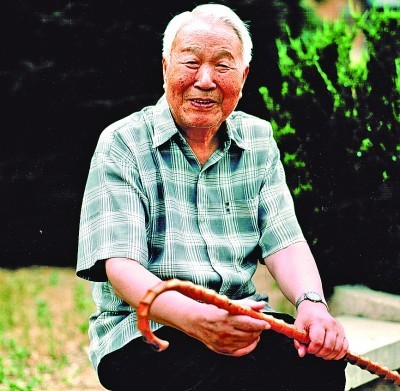 日日躁夜夜躁狠狠久久AV