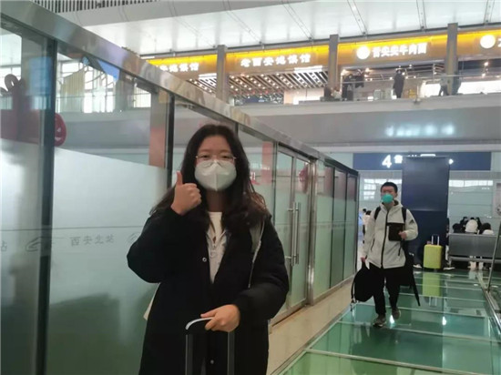 日日躁夜夜躁狠狠久久AV