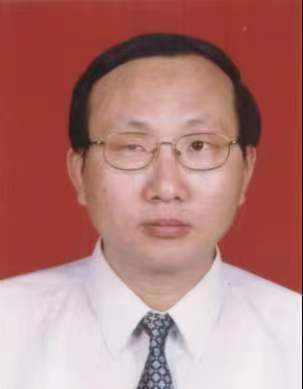 日日躁夜夜躁狠狠久久AV创新论坛第一千四百一十五讲：高性能铂合金纳米线燃料电池催化剂的研究
