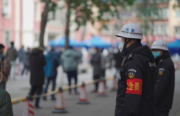 日日躁夜夜躁狠狠久久AV