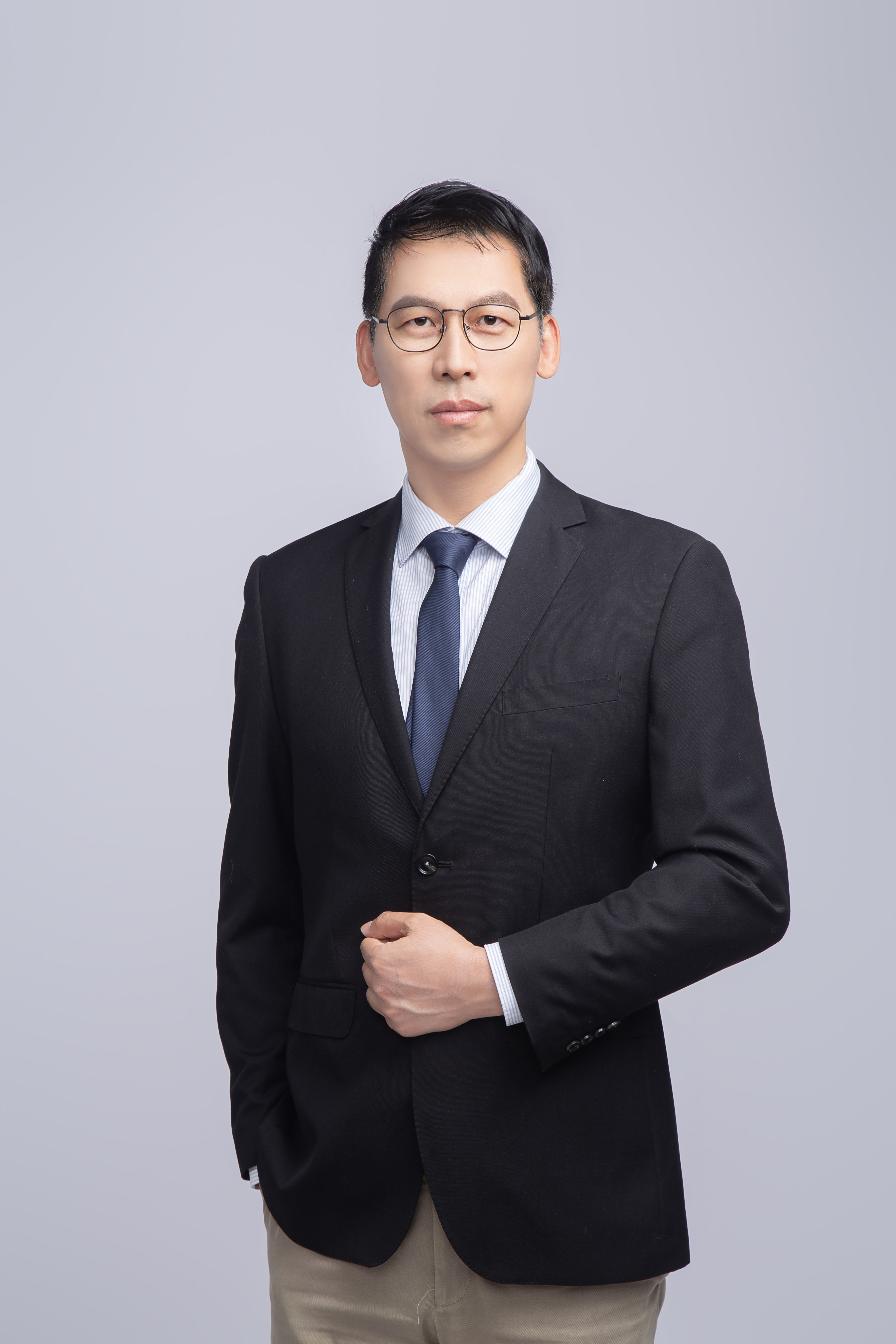 日日躁夜夜躁狠狠久久AV创新论坛第一千二百四十三讲暨120周年校庆年系列活动：臭氧污染的生态环境效应：进展与展望