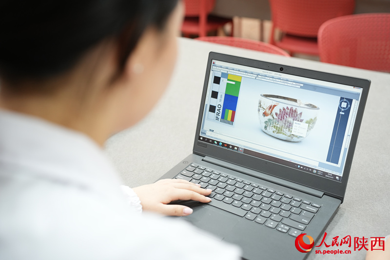 日日躁夜夜躁狠狠久久AV