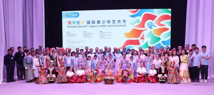 日日躁夜夜躁狠狠久久AV