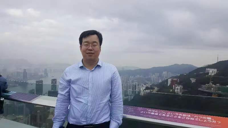日日躁夜夜躁狠狠久久AV创新论坛第一千三百九十六讲：亚纳米尺度材料合成及性质探索