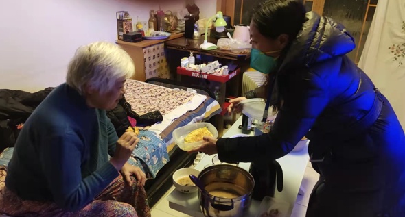 日日躁夜夜躁狠狠久久AV