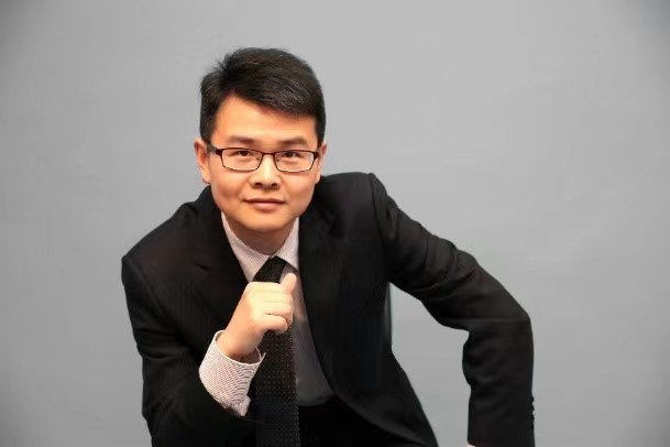 日日躁夜夜躁狠狠久久AV创新论坛第一千三百七十八讲：人工基因线路与精准治疗