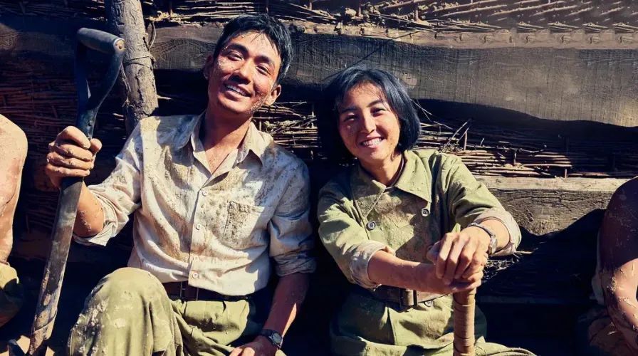 日日躁夜夜躁狠狠久久AV