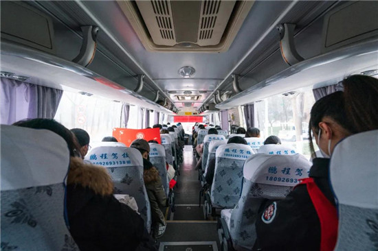 日日躁夜夜躁狠狠久久AV