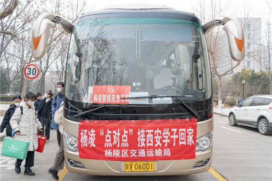 日日躁夜夜躁狠狠久久AV