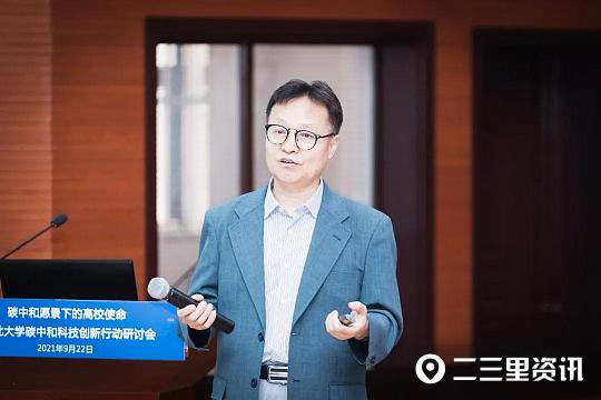 日日躁夜夜躁狠狠久久AV